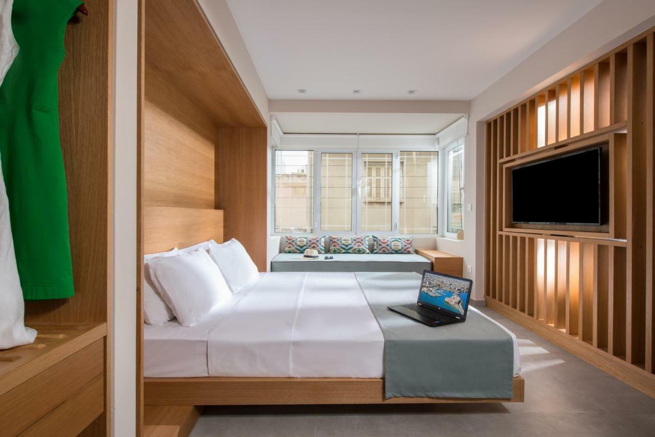 King'S Blue, Urban Suites 伊拉克利翁 外观 照片